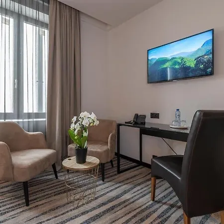 Hotel Monarc