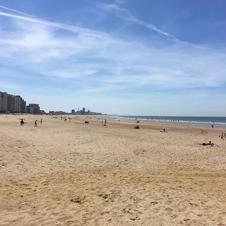 Monarc 4* Ostende