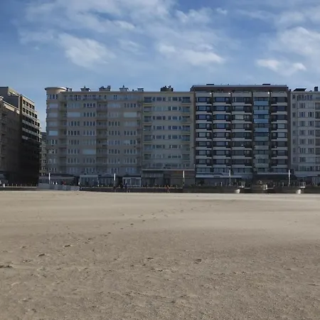 Monarc 4* Остенде