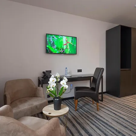 Hotell Monarc 4*